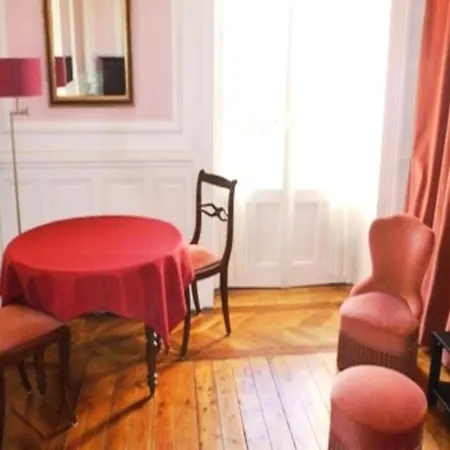 2 For 2 People Appartement *